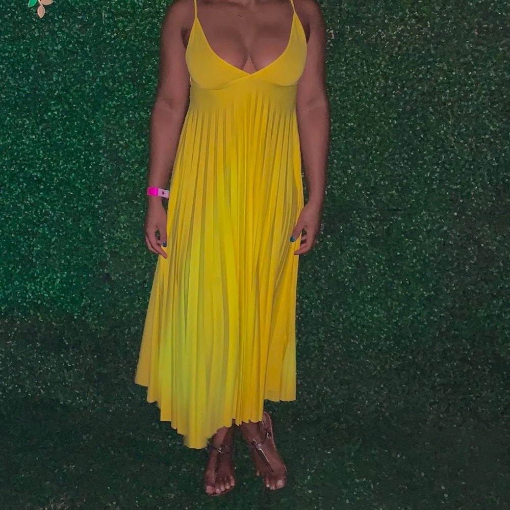 Zara dress size Small yellow